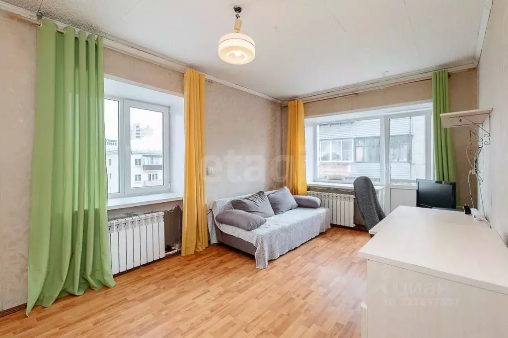 1-к кв. Свердловская область, Екатеринбург пер. Переходный, 2 (31.6 м) - Фото 1