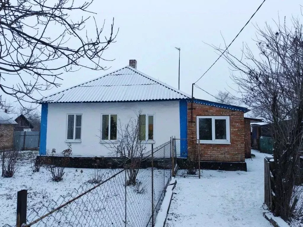 Дом в Ростовская область, Новошахтинск ул. Благоева (63 м) - Фото 1