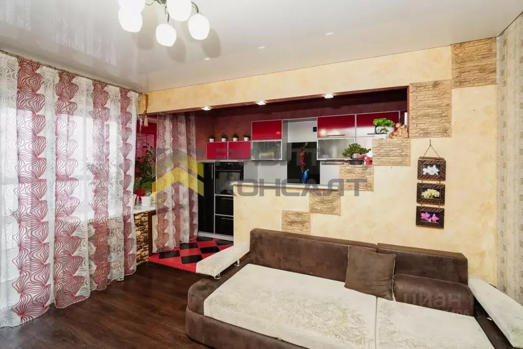 2-к кв. Омская область, Омск ул. Малиновского, 19к1 (60.7 м) - Фото 2