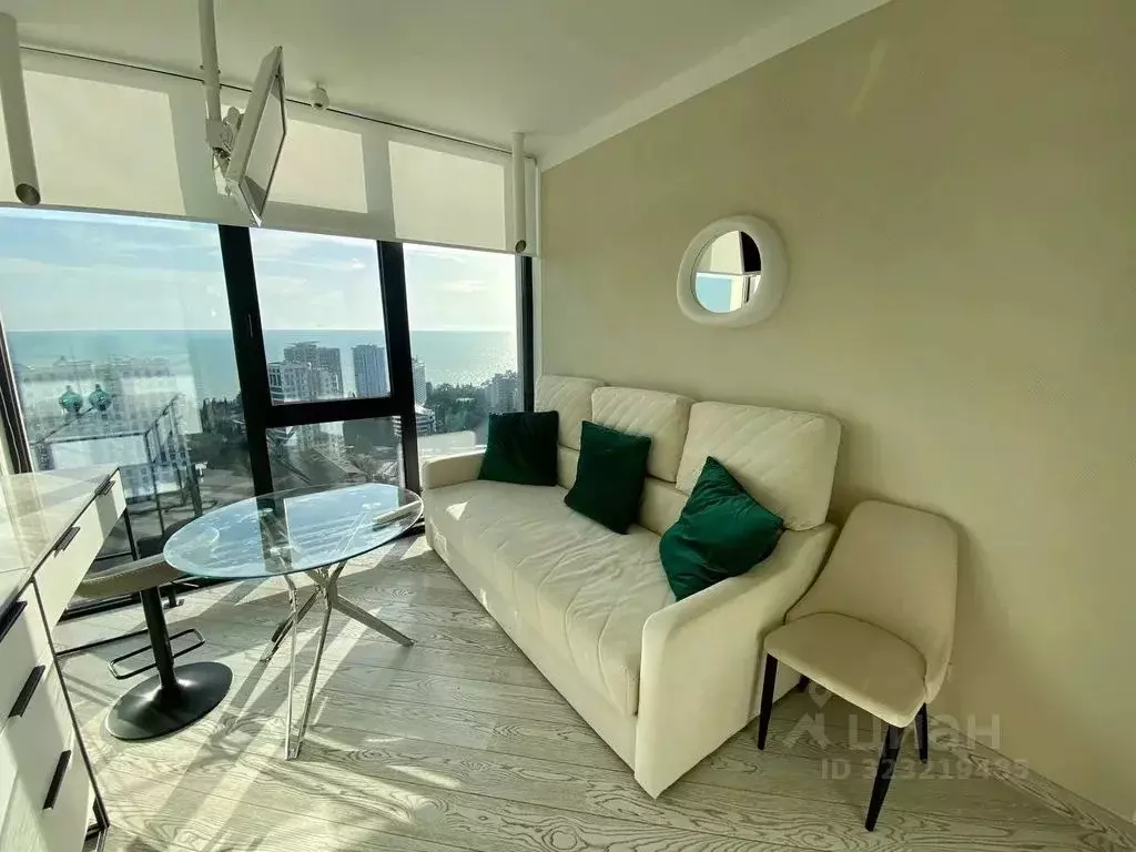 Студия Краснодарский край, Сочи Светлана мкр, ул. Депутатская, 10Б/1 ... - Фото 1