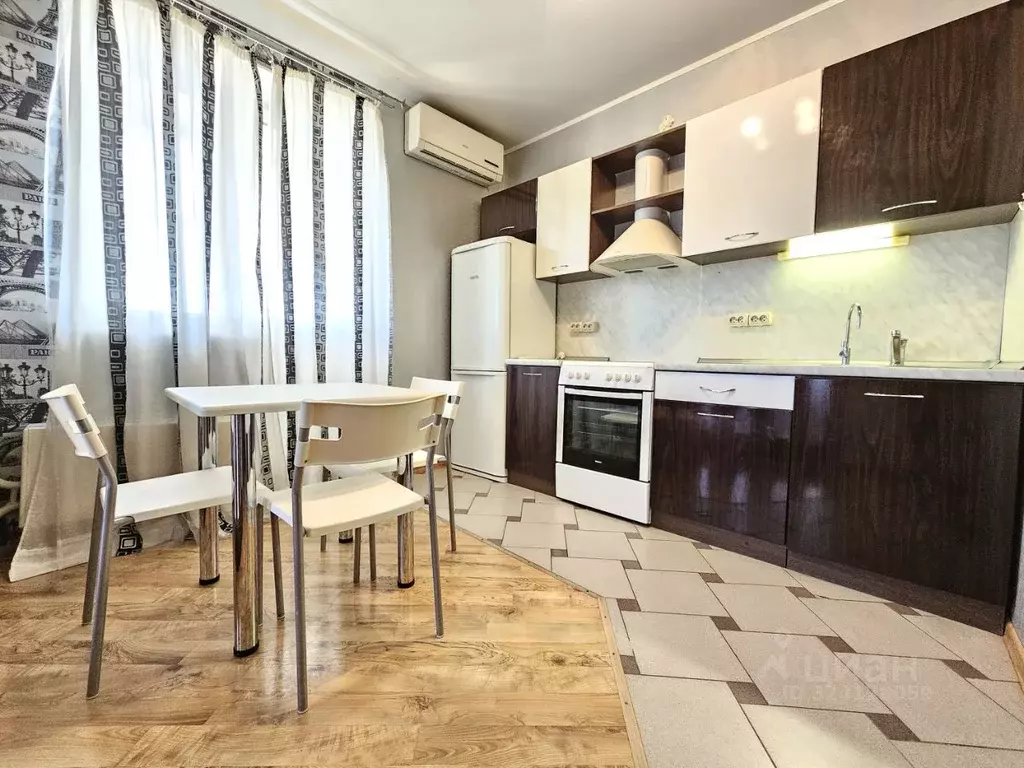 1-к кв. Московская область, Люберцы Октябрьский просп., 3 (40.0 м) - Фото 2