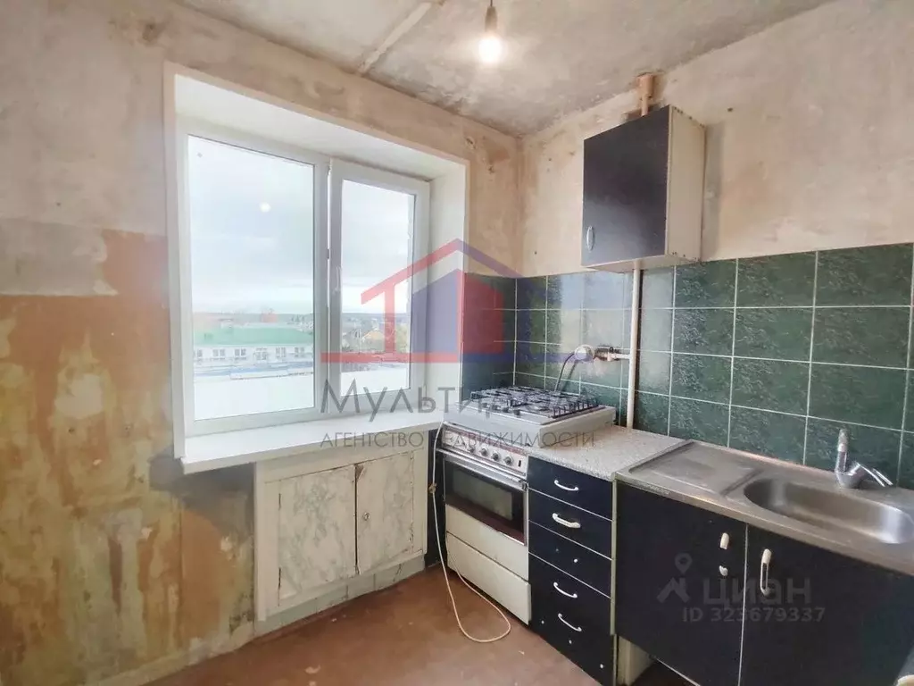 3-к кв. Белгородская область, Губкин Пролетарская ул., 4 (50.07 м) - Фото 1