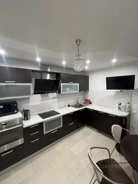 2-к кв. Тюменская область, Тюмень ул. Пермякова, 84к3 (64.0 м) - Фото 2