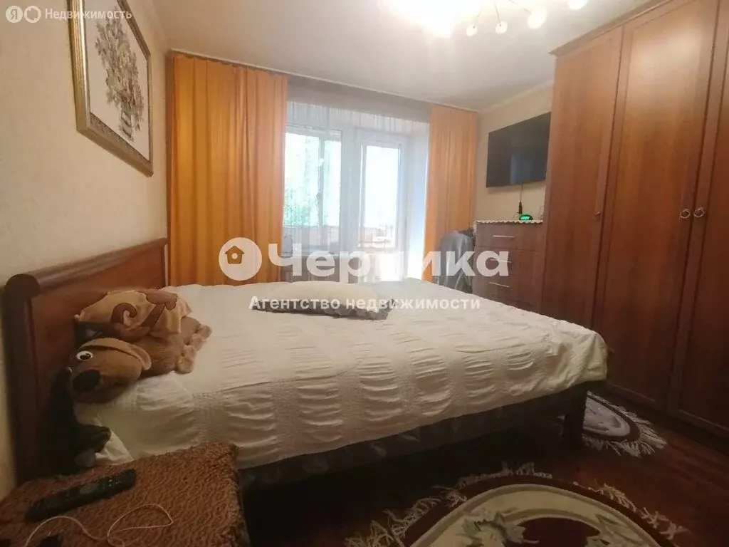 4-комнатная квартира: Каменск-Шахтинский, Красная улица, 46 (82 м) - Фото 1