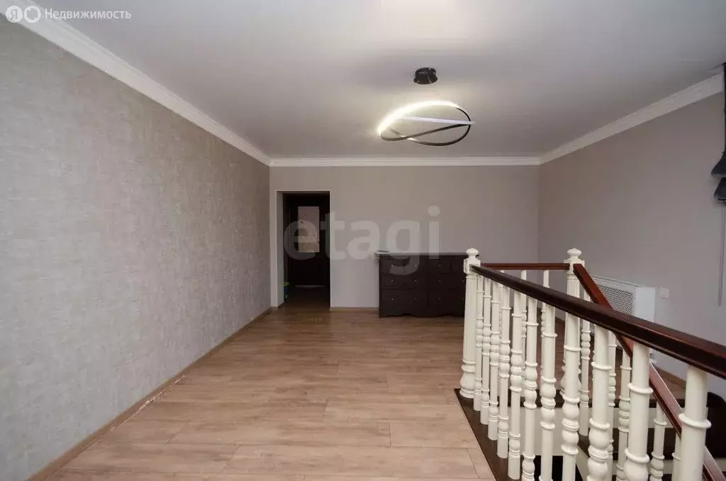 Дом в Ялуторовск, Хохловская улица (171 м) - Фото 1