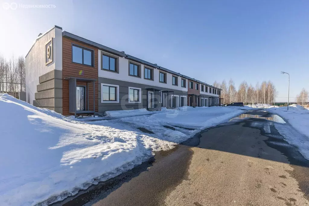 4-комнатная квартира: Курган, жилой район Заозёрный, 15-й микрорайон, ... - Фото 2