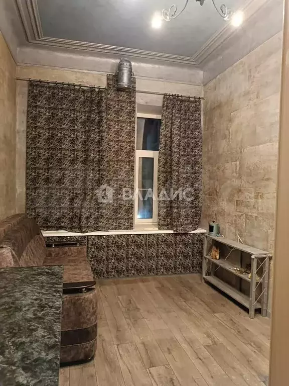 Комната 16,4 м в 6-к., 3/7 эт. - Фото 0