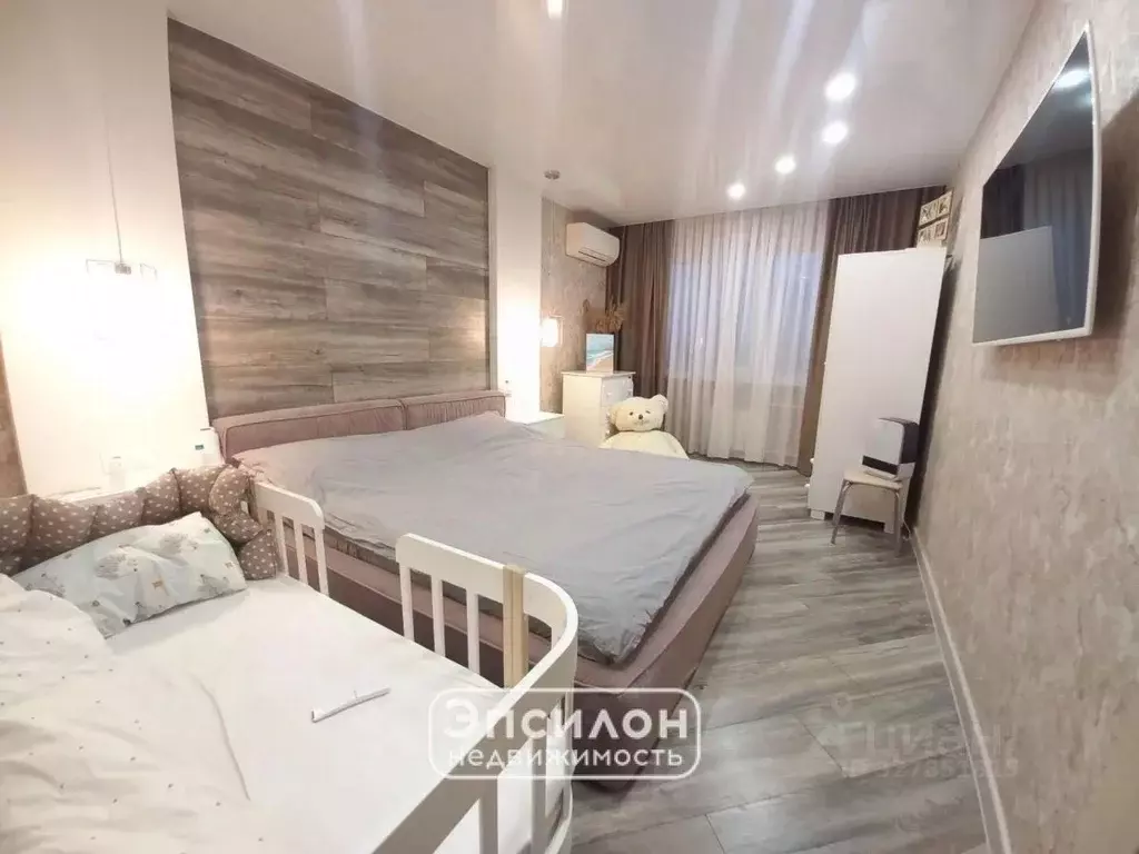 3-к кв. Курская область, Курск просп. Вячеслава Клыкова, 51 (80.87 м) - Фото 1