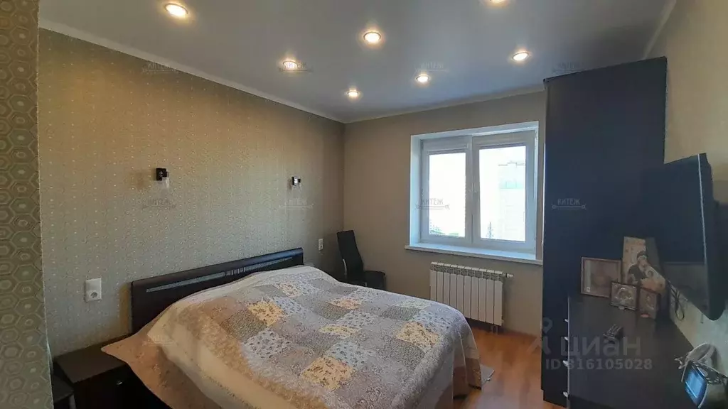 3-к кв. Калужская область, Калуга ул. Фомушина, 13 (81.4 м) - Фото 0