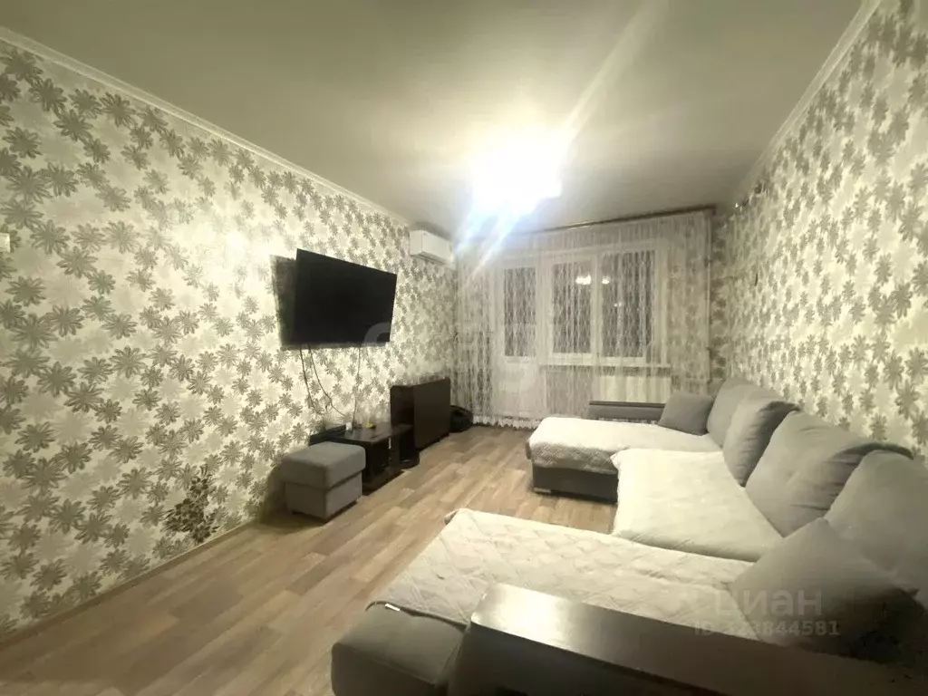 3-к кв. Татарстан, Казань ул. Чкалова, 13 (58.9 м) - Фото 1