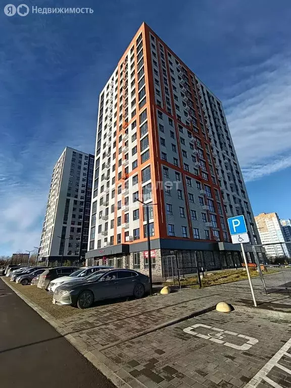 3-комнатная квартира: Ижевск, жилой район Автопроизводство, жилой ... - Фото 1