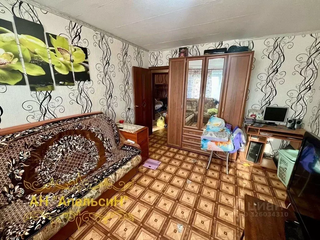 2-к кв. Ленинградская область, Тихвин 6-й мкр, 2 (42.0 м) - Фото 2