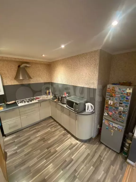 3-к. квартира, 59 м, 1/5 эт. - Фото 1