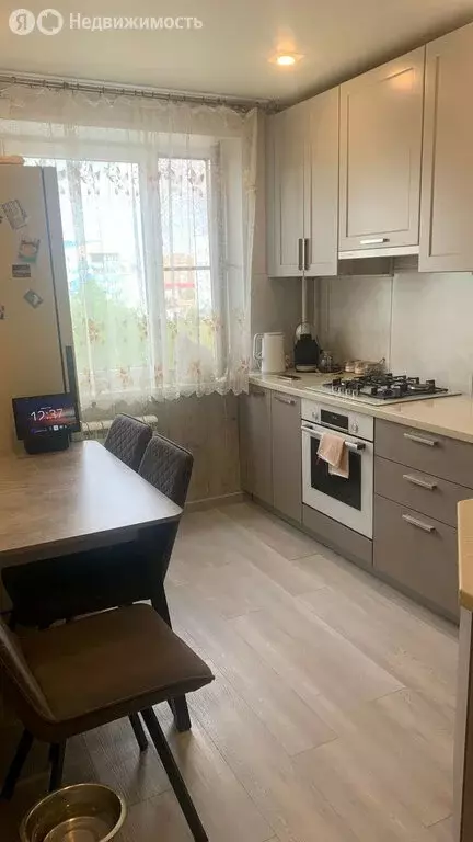 3-комнатная квартира: Раменское, улица Чугунова, 28 (62.1 м) - Фото 1