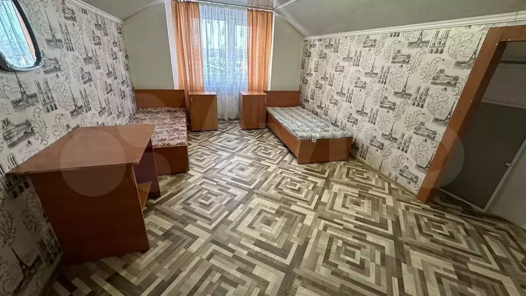 Комната 16 м в 3-к., 2/3 эт. - Фото 1