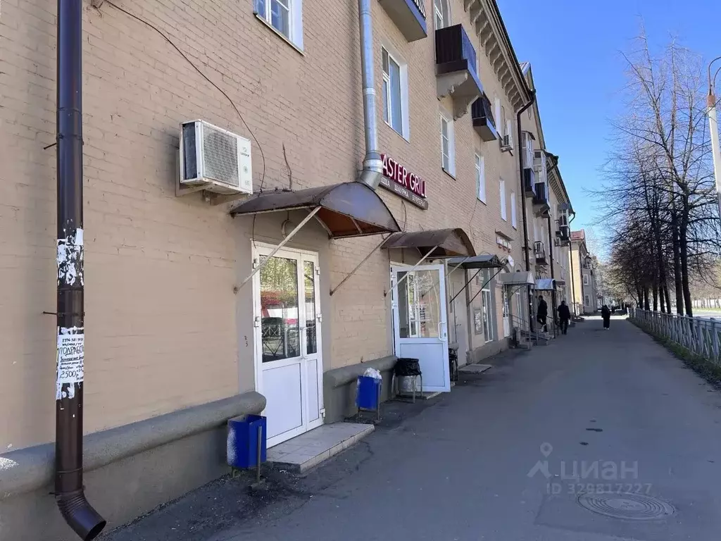 Помещение свободного назначения в Татарстан, Казань ул. Гагарина, 83 ... - Фото 1
