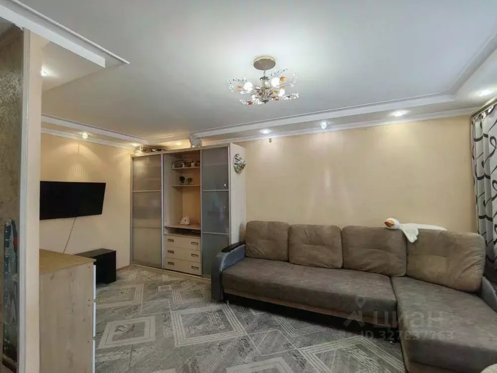 1-к кв. Омская область, Омск ул. Петра Осминина, 18 (30.0 м) - Фото 2