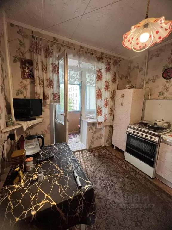 2-к кв. Псковская область, Великие Луки ул. Дружбы, 11 (48.0 м) - Фото 0