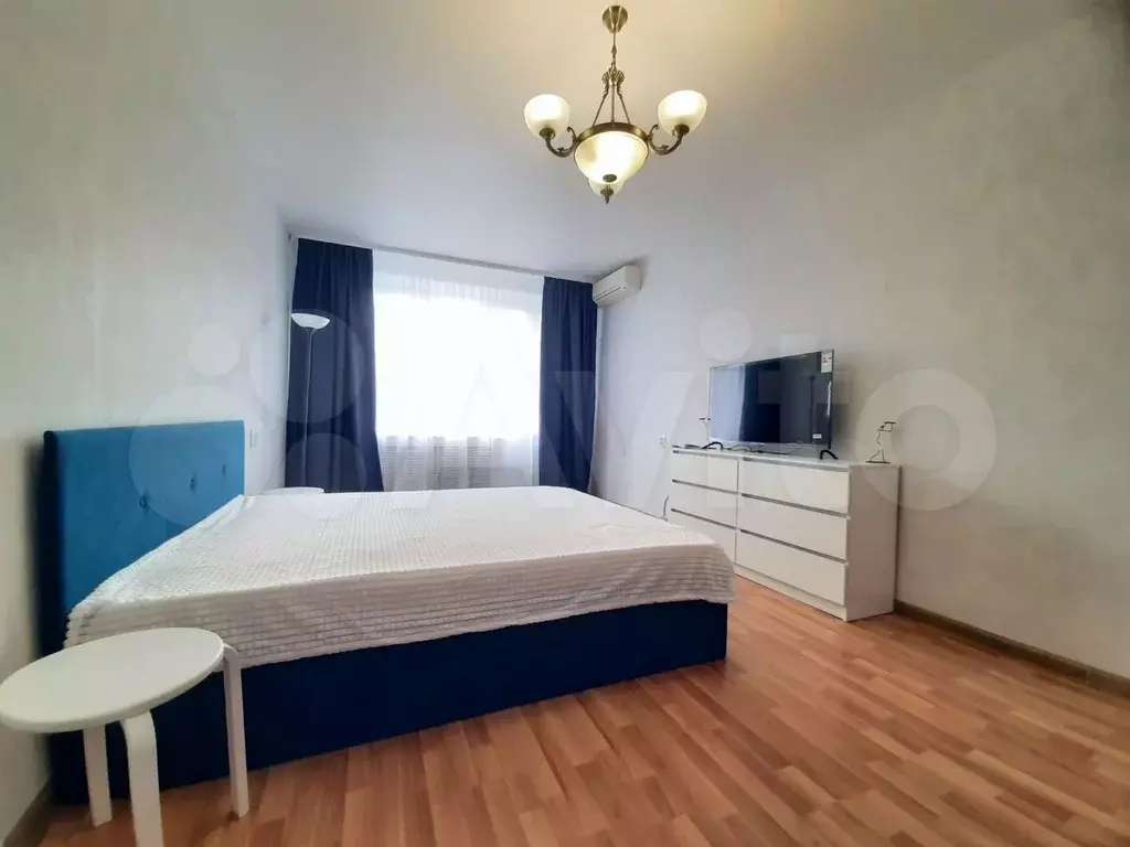 1-к. квартира, 50 м, 4/9 эт. - Фото 0