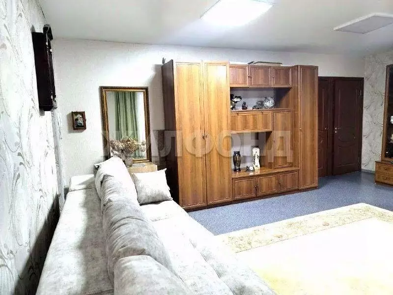 3-к кв. Алтайский край, Барнаул ул. Крупской, 93 (61.0 м) - Фото 1