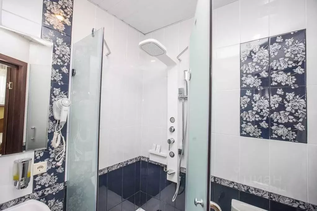 Комната Брянская область, Жуковка Набережная ул, 1 (15.0 м) - Фото 1