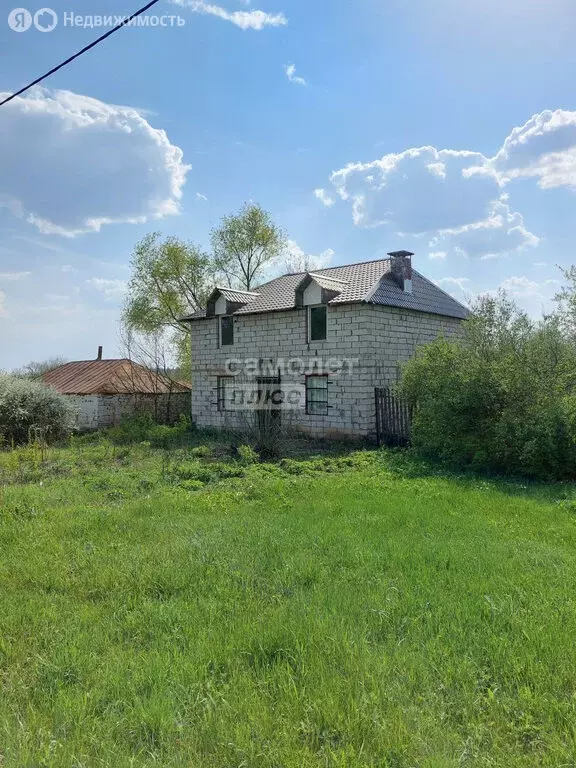 Дом в Задонский район, Камышевский сельсовет, село Репец, Южная улица, ... - Фото 0