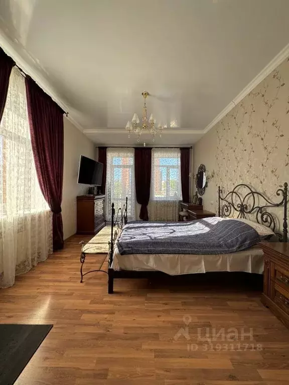 3-к кв. Вологодская область, Вологда Огородный пер., 7 (99.4 м) - Фото 0