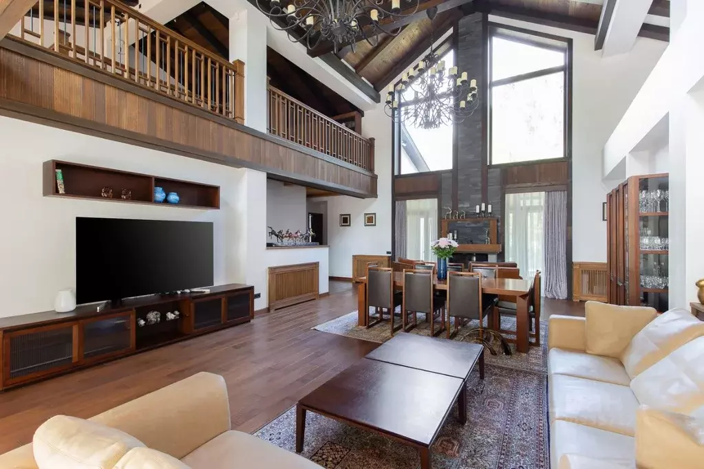 Дом в Ленинградская область, Всеволожск Алексеевский просп., 267 (750 ... - Фото 1