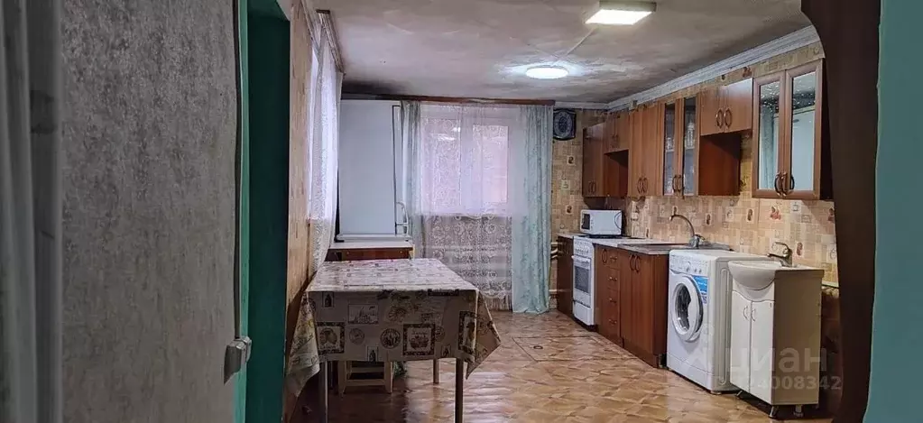 Дом в Хакасия, Усть-Абаканский район, с. Солнечное Школьная ул., 3 (74 ... - Фото 1