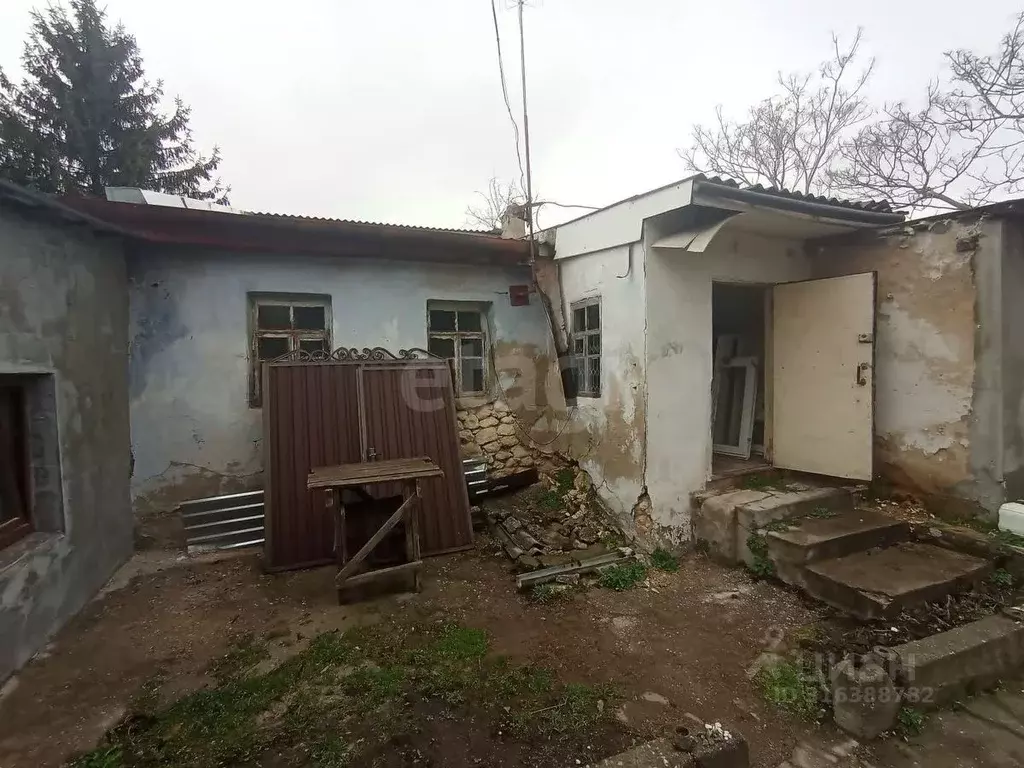 1-к кв. Крым, Симферополь ул. Русская (28.0 м) - Фото 0