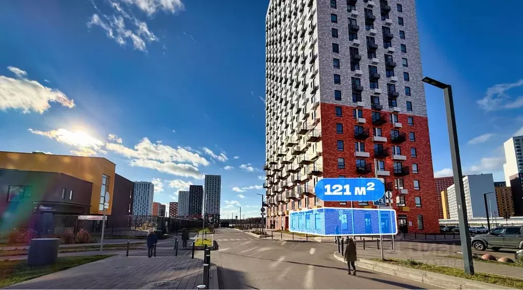 Торговая площадь в Москва ул. Саларьевская, 11 (122 м) - Фото 1