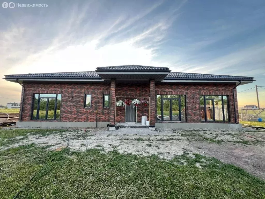 Дом в Ленинградская область, Гатчинский муниципальный округ, деревня ... - Фото 1