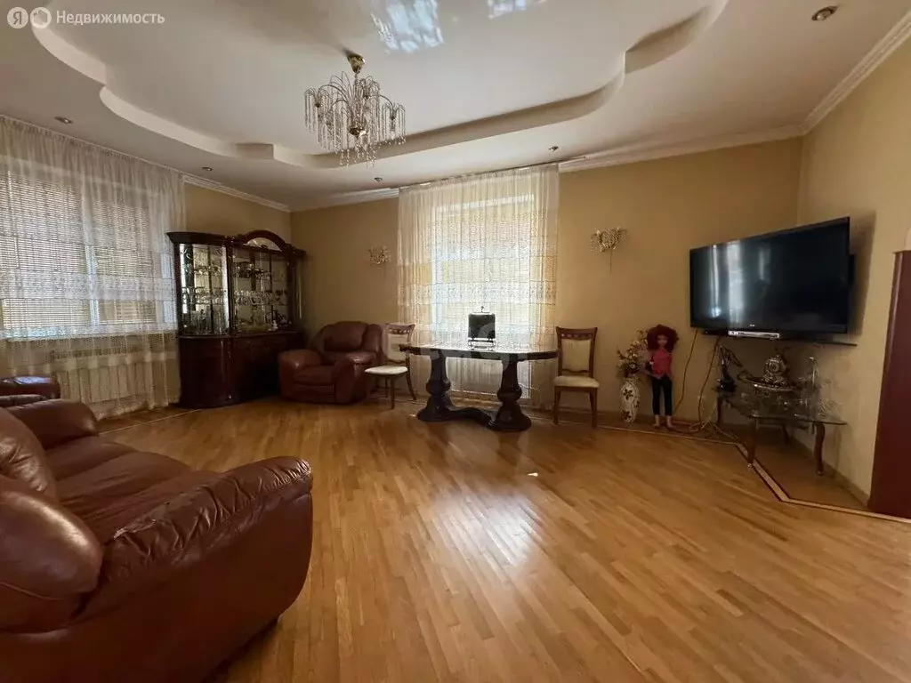 Дом в Владикавказ, СТ Дарьял (350 м) - Фото 1