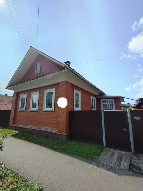 Дом в Вологодская область, Великий Устюг ул. Дежнева (31 м) - Фото 0