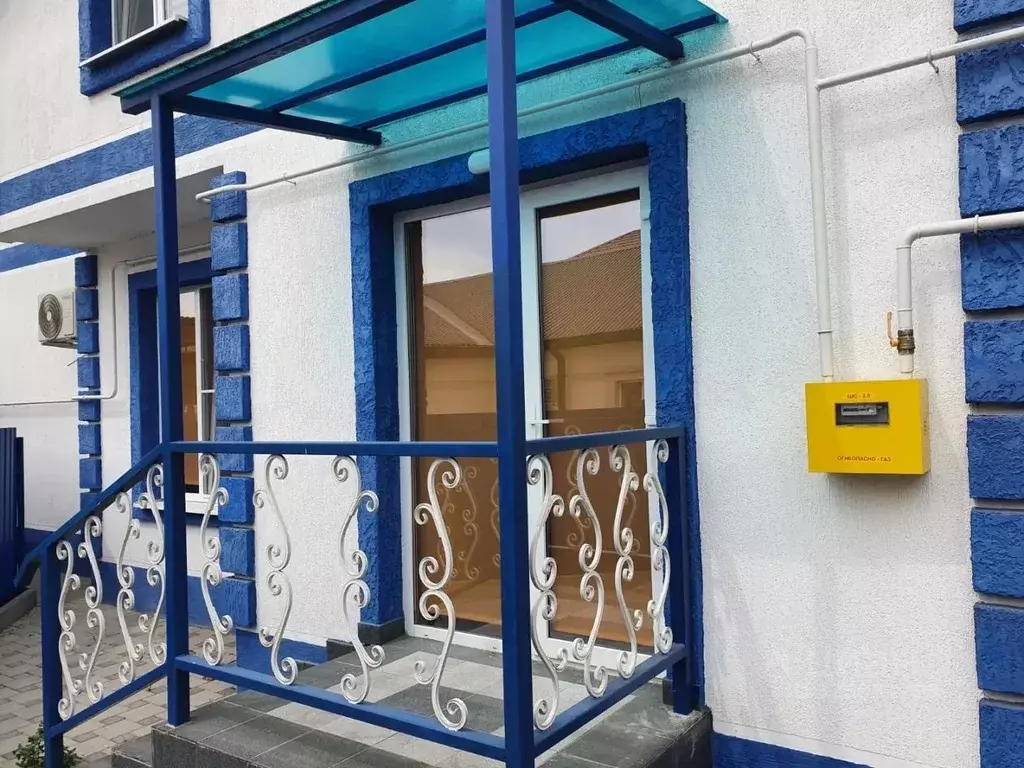 Дом в Краснодарский край, Новороссийск ул. Пирожного, 26 (250 м) - Фото 2