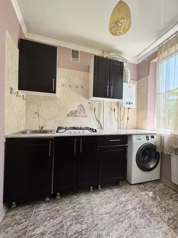 1-к. квартира, 35 м, 2/5 эт. - Фото 0