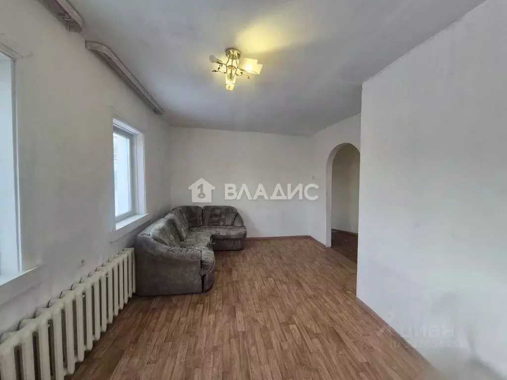 Дом в Бурятия, Улан-Удэ Шахтовая ул. (170 м) - Фото 1
