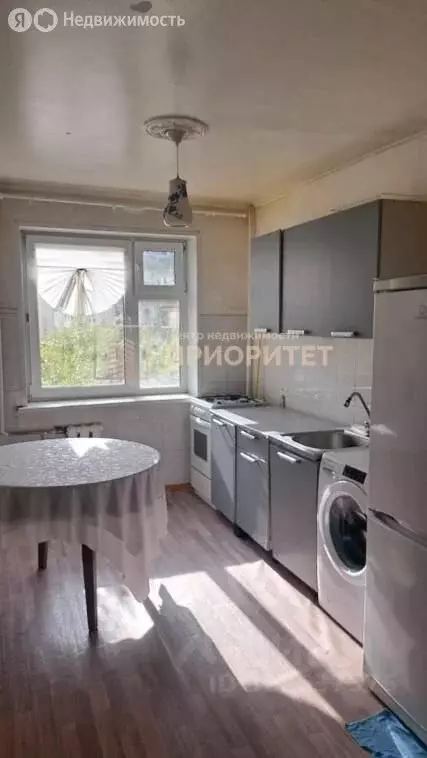 3-комнатная квартира: Якутск, Октябрьская улица, 26/2 (62 м) - Фото 1