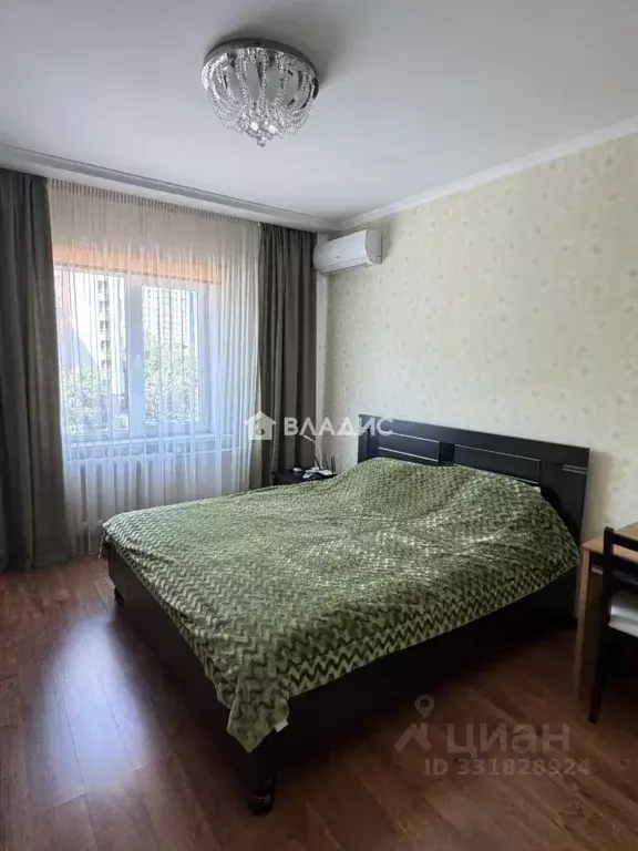 3-к кв. Башкортостан, Уфа Российская ул., 25 (69.9 м) - Фото 1