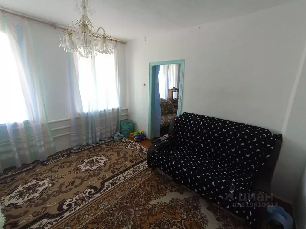 Дом в Краснодарский край, Ейский район, Ясенская ст-ца ул. Некрасова ... - Фото 1
