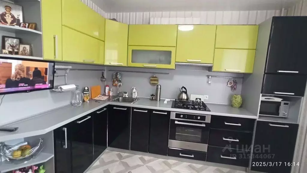 1-к кв. Вологодская область, Череповец ул. Раахе, 60 (46.0 м) - Фото 0