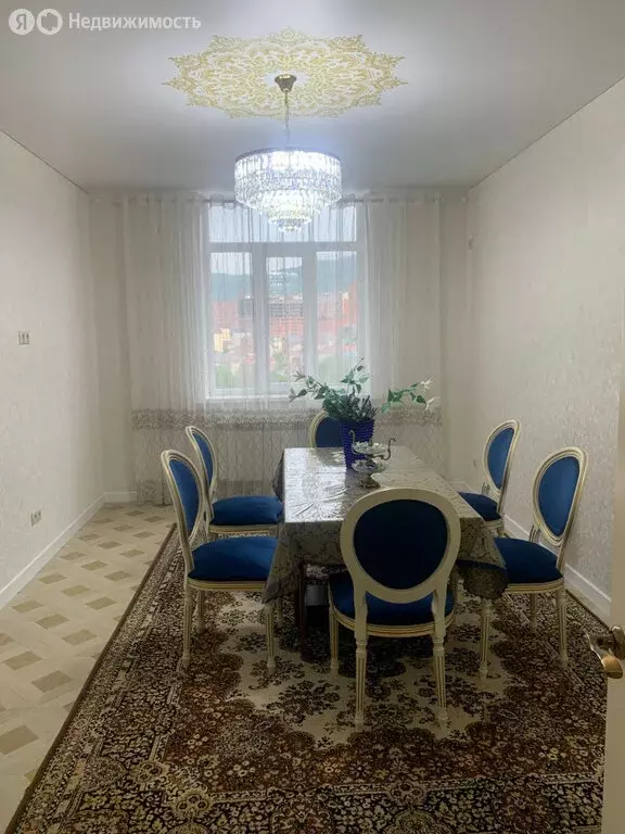 3-комнатная квартира: Махачкала, Цовкринская улица, 29 (91.4 м) - Фото 0
