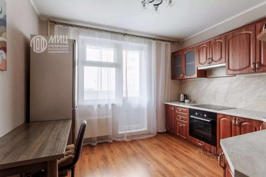 2-к кв. Московская область, Химки Совхозная ул., 25к1 (62.0 м) - Фото 1