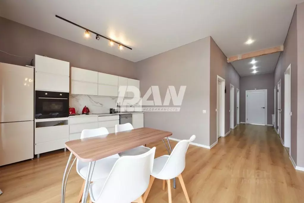 Дом в Челябинская область, Челябинск пос. Шершни, Трактовая ул., 5 (90 ... - Фото 1