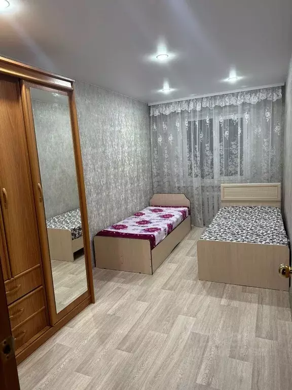 3-к кв. Омская область, Омск просп. Мира, 169А (59.0 м) - Фото 1
