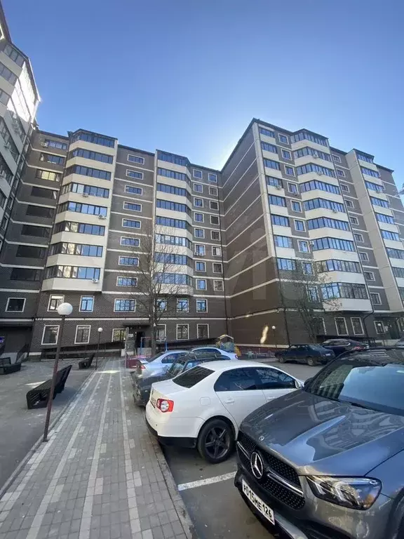 3-к. квартира, 109 м, 4/10 эт. - Фото 1