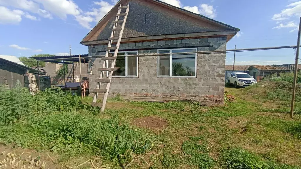 Дом в Оренбургская область, Оренбургский район, с. Никольское Степная ... - Фото 2