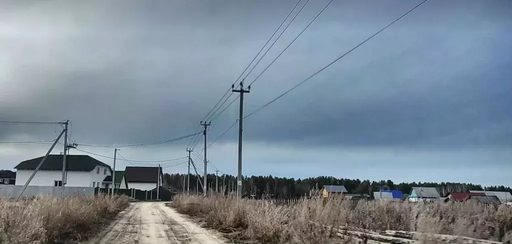 Участок в Свердловская область, Березовский муниципальный округ, пос. ... - Фото 1
