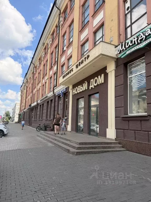 Помещение свободного назначения в Омская область, Омск просп. Карла ... - Фото 1
