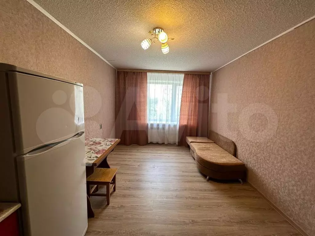 Комната 17 м в 3-к., 3/9 эт. - Фото 1
